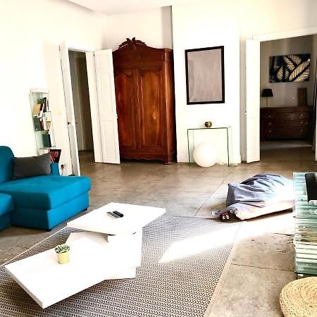 Appartement 105 M2 Rue Foch Arc De Triomphe Hyper Centre Montpellier Exterior foto